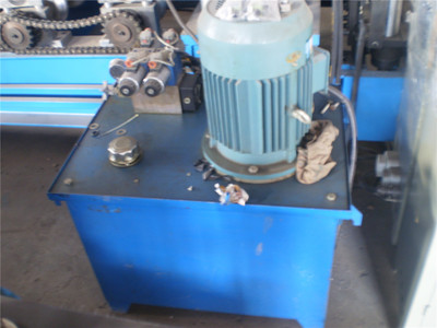 無(wú)錫冷彎廠家直銷供應(yīng)CZ互換冷彎成型設(shè)備